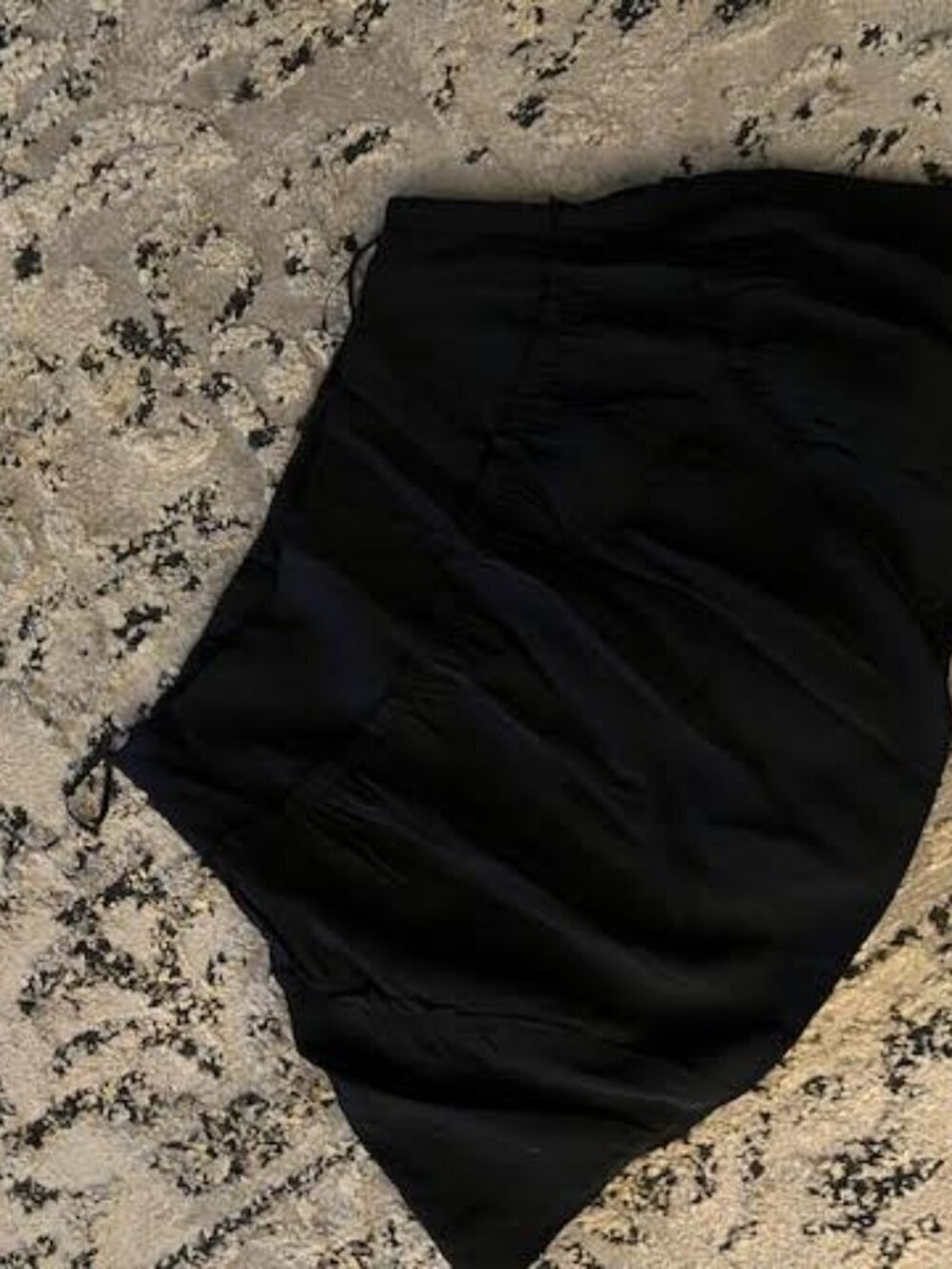 Zara Black Skirt - Picture 2 of 3